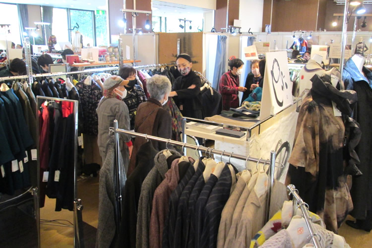 2020年展示会「極楽鳥の森」