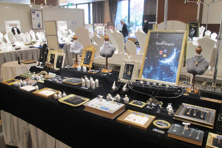 2022年展示会「極楽鳥の森」